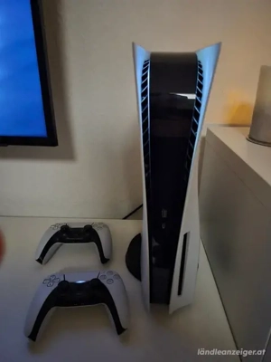 PlayStation 5 Disc Edition OVP - Bundle   inkl. 2. Controller & 3 Spiele    Bild 2