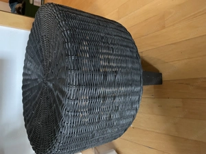 Gästebett Couch Hocker DampfstationbTV-Toshiba  Teller  Tisch, Bilder Bild 8