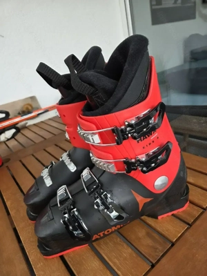 Atomic Skischuhe Kinder