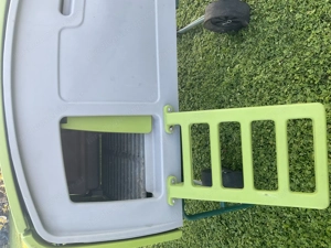 Kleiner mobiler Hühnerstall 