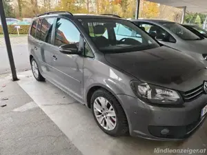 VW Touran 2.0 TDi Bild 4