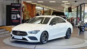 Mercedes-Benz A 180 Bild 2