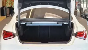 Mercedes-Benz A 180 Bild 12