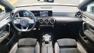 Mercedes-Benz A 180 Bild 13