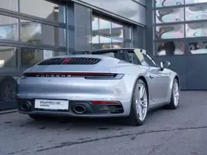 Porsche 911 Bild 6