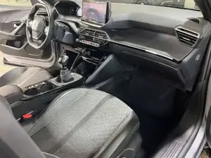 Peugeot 2008 Bild 16