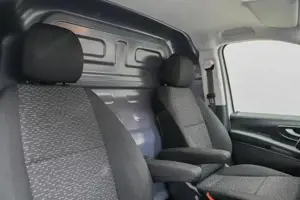 Mercedes-Benz eVito 112 Kasten Lang KAM SpurW SpurH LM Bild 9