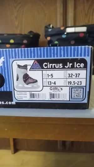  Schlittschuhe Bild 2