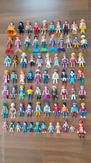 Playmobil Figuren Erwachsene und Kinder zu verkaufen  Bild 4
