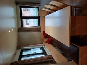 Eckbank,  Tisch und Stühle  Bild 2