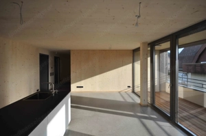 Helle 3-Zimmer-Wohnung mit Loftcharakter in Neubau Bild 2