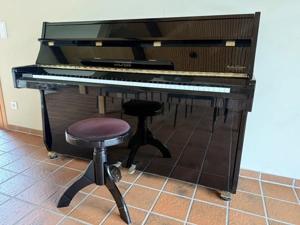 Hyundai Upright Piano