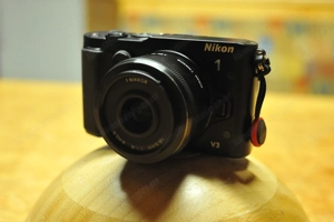 Nikon 1 ... neuwertig Bild 3