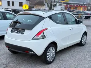 Lancia Ypsilon Bild 2
