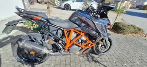 KTM 1290 Super Duke GT  Bild 4