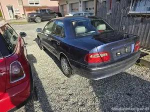 Mitsubishi Carisma Bild 3