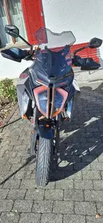 KTM 1290 Super Duke GT  Bild 8