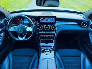 Mercedes-Benz C 200 Bild 12