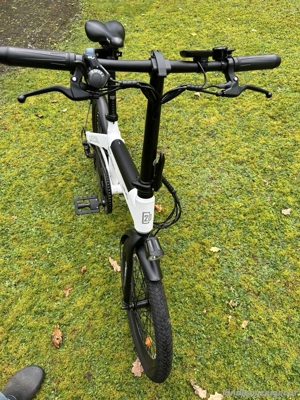E-Bike Fahrrad Faltrad 20 zoll,6-Gang,36V 250W,25km h,neu nur45km Gesamt Bild 2