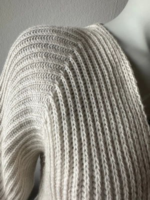 Kuschelig warme Strickjacke S  M von SORBET - creme - NEU Bild 2