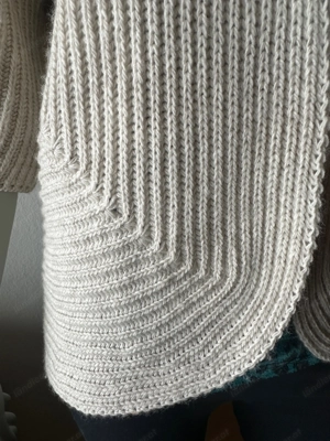 Kuschelig warme Strickjacke S  M von SORBET - creme - NEU Bild 3