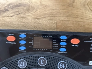 Dartscheibe gut ohne Pfeile  Bild 2