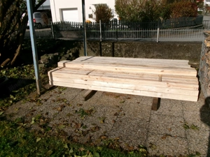 Holzbalken  8 x 8 oder 8 x 10 cm 