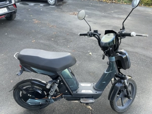Elektro Scooter wie neu