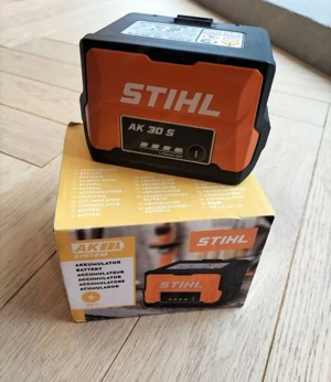 STIHL AK 30 S Lithium-Ionen-Akku