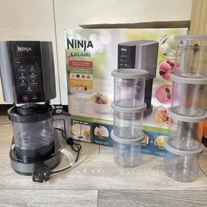 Ninja Creami Eismaschine NC300UK