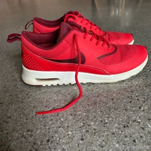 Nike Air Max Thea Laufschuhe, Sneaker, Turnschuhe, Rot, 37 38