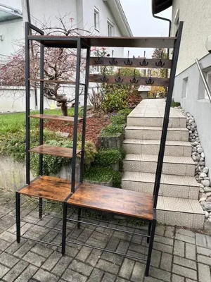 GRATIS - gebrauchte Garderobe zu verschenken 