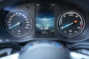 Mercedes-Benz eVito 112 Kasten Lang KAM SpurW SpurH LM Bild 5