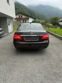 Mercedes E200 Bild 2