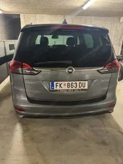Opel Zafira Tourer 7 Sitzer aus erster Hand Bild 7