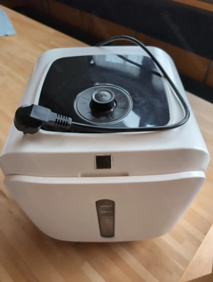 neuwertiger Dörrautomat  Bild 3