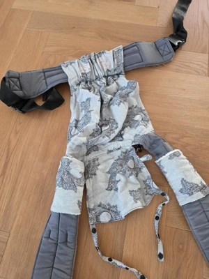 Babytrage   Tragetuch Fräulein Hübsch Bild 3