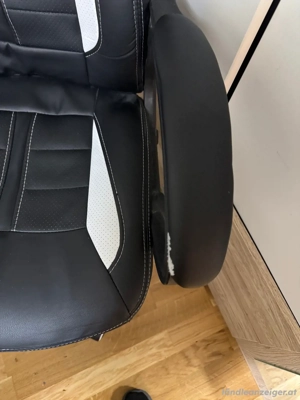 Verschenke Gaming - Stuhl  Bild 2