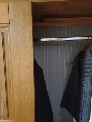 Antiker Bauernschrank  Bild 4