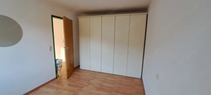Wohnung zu Verkaufen Bild 3