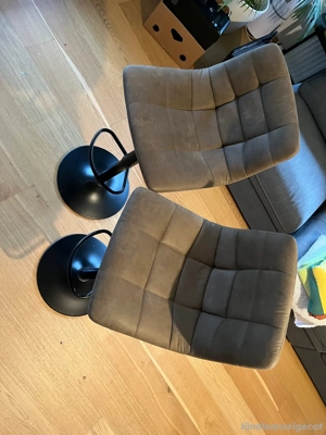 Barhocker höhenverstellbar  Bild 2