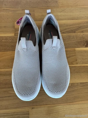 Slip on Sneaker sketchers Gr. 40 -Neu