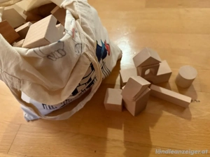 hochwwrtiges HABA Holzspielzeug