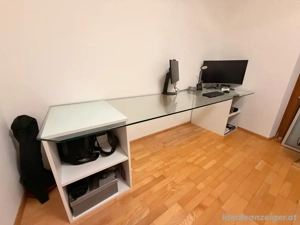 Glastisch Büro Bild 5