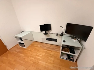 Glastisch Büro Bild 1