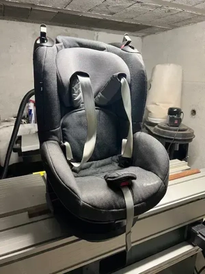 Kinderautositz Maxi Cosi, gebraucht 