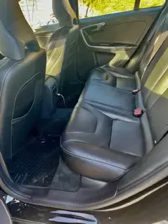 Volvo V60 zu verkaufen  Bild 8