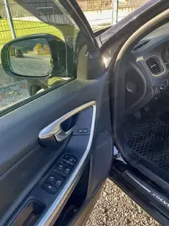 Volvo V60 zu verkaufen  Bild 9