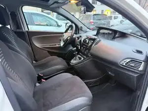 Lancia Ypsilon Bild 7