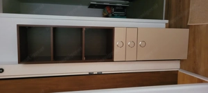 Badspiegel und hochschrank Bild 2